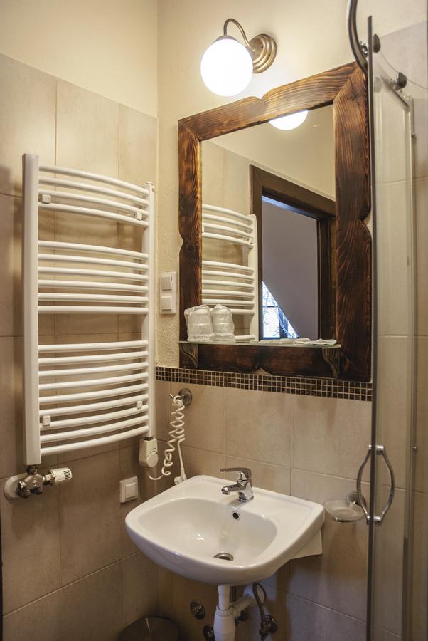 Hotel Pod Kogutkiem Krzywaczka Екстериор снимка
