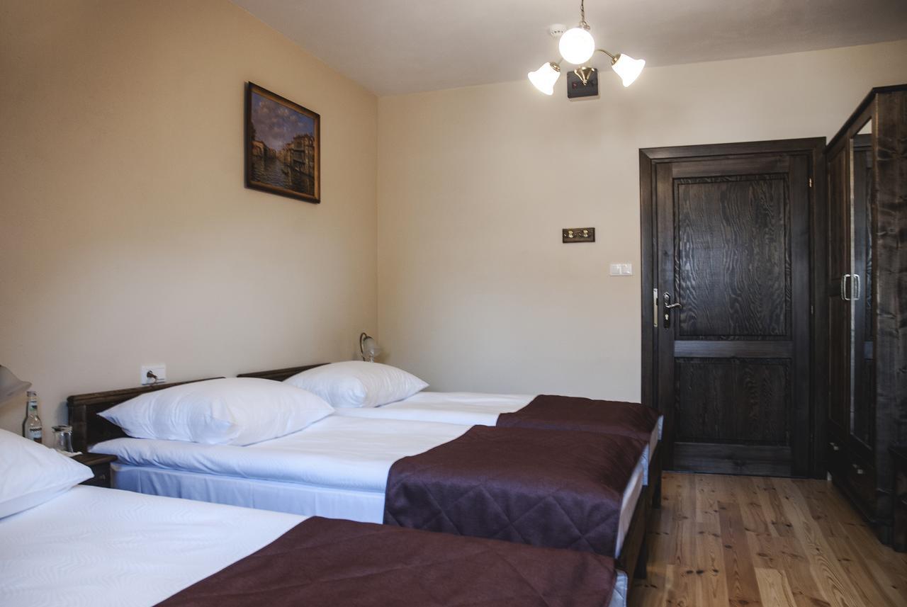 Hotel Pod Kogutkiem Krzywaczka Екстериор снимка